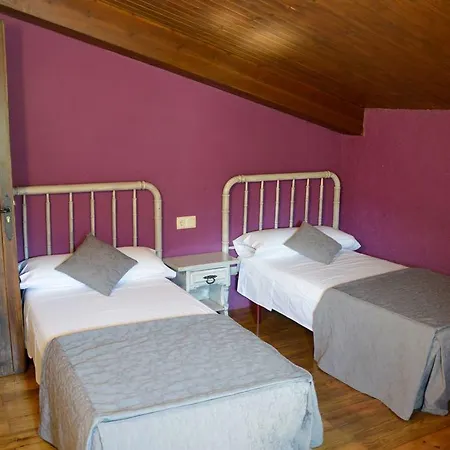 Holiday home Mas Sabaters Tavernoles